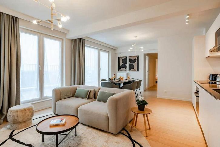 Appartement aan Boulevard Auguste Reyers, Schaerbeek, Immo, Appartementen en Studio's te huur, 50 m² of meer