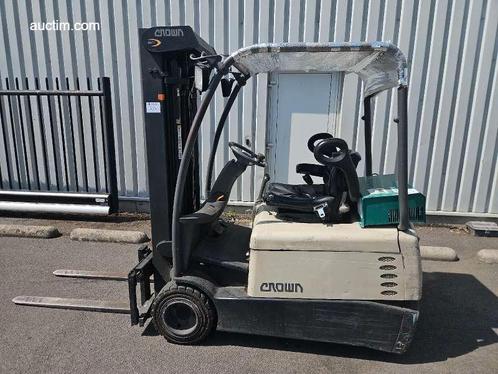 Crown SC 3200 Heftrucks ongekend, Zakelijke goederen, Machines en Bouw | Heftrucks en Intern transport, Ophalen