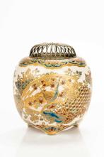 Vase - Céramique, Émail, Or, Un koro bleu Satsuma Gosu, Antiek en Kunst