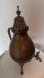 Service de dîner - martelé à la main - Urne deau en cuivre