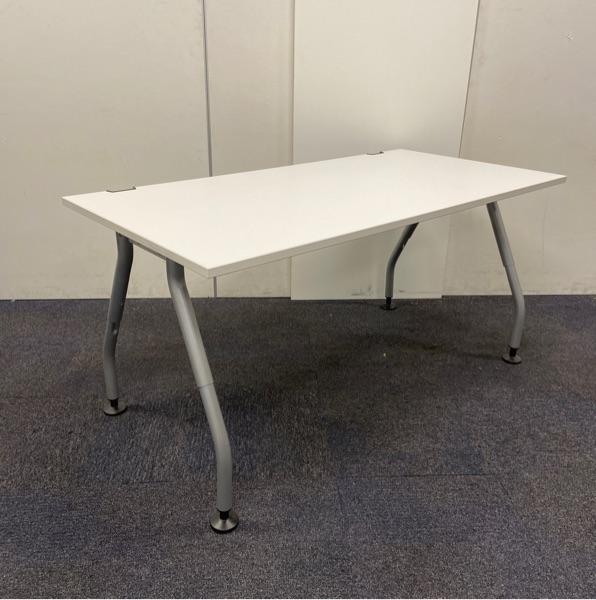 werndl verstelbaar bureau, 160x80cm, wit blad - grijze poten, Huis en Inrichting, Bureaus, Bureau, Gebruikt, In hoogte verstelbaar