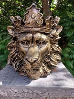 Beeld, lion head garden statue  bronze color for flowers and, Antiquités & Art