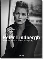Peter Lindbergh: A Different Vision on Fashion Photography, Boeken, Verzenden, Zo goed als nieuw, Peter Lindbergh