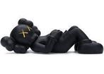 Kaws (1974) - KAWS HOLIDAY JAPAN black · No Reserve, Antiek en Kunst