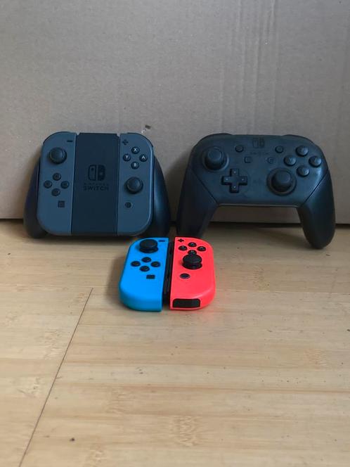 Nintendo Switch Joy Con / Controllers met garantie vanaf, Games en Spelcomputers, Spelcomputers | Nintendo Switch, Zo goed als nieuw