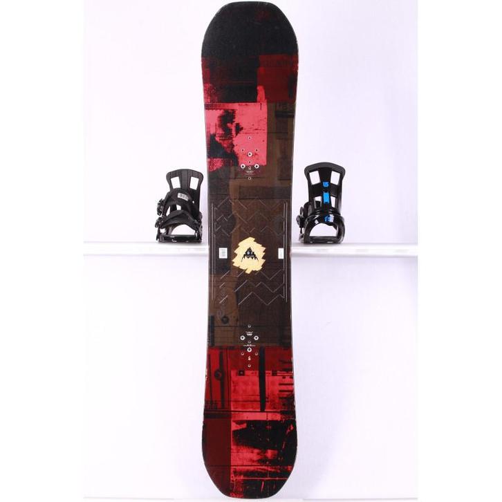 155 snowboard BURTON RADIUS WIDE, black/red, woodcore, FLATt, Sport en Fitness, Snowboarden, Board, Gebruikt, Verzenden