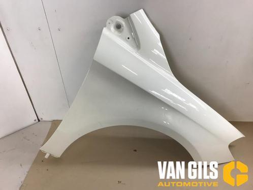 Scherm rechts-voor Mercedes B-Klasse O195235, Auto-onderdelen, Carrosserie