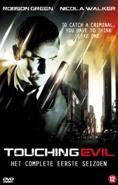 Touching evil - Seizoen 1 op DVD, CD & DVD, DVD | Thrillers & Policiers, Verzenden