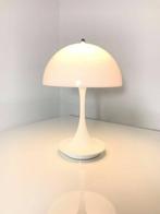 Louis Poulsen - Verner Panton - Lampe de table - opalino en
