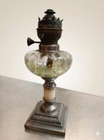 Petroleumlamp - geschilderd geblazen glas - Stijl Napoleon