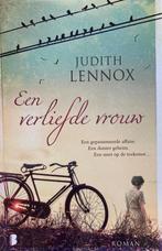 Een verliefde vrouw 9789022583135 Judith Lennox, Boeken, Verzenden, Zo goed als nieuw, Judith Lennox