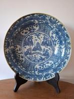 Swatow landschap, zeer groot 42 cm - Bord - Porselein - Ming