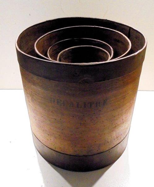 Maatbeker - Hout , smeedijzer - 4 Inhoudsmaten 10L max., Antiek en Kunst, Antiek | Overige Antiek