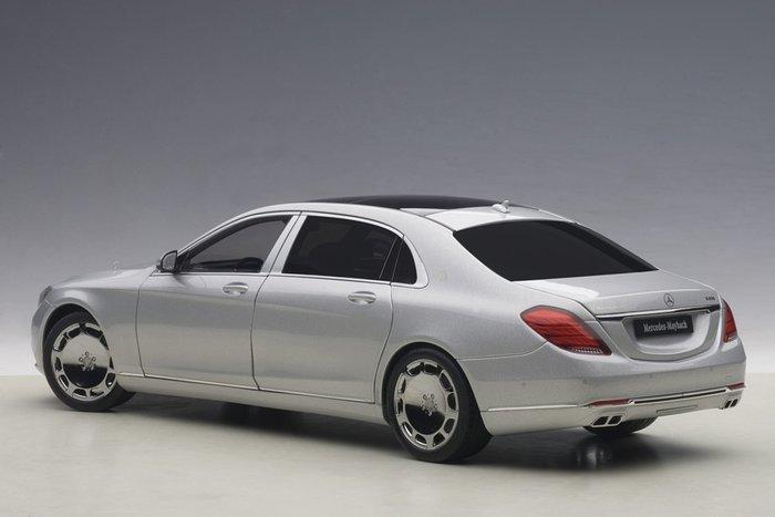 Autoart 1:18 - Modelauto - Mercedes Maybach S600 SWB, Hobby en Vrije tijd, Modelauto's | 1:5 tot 1:12