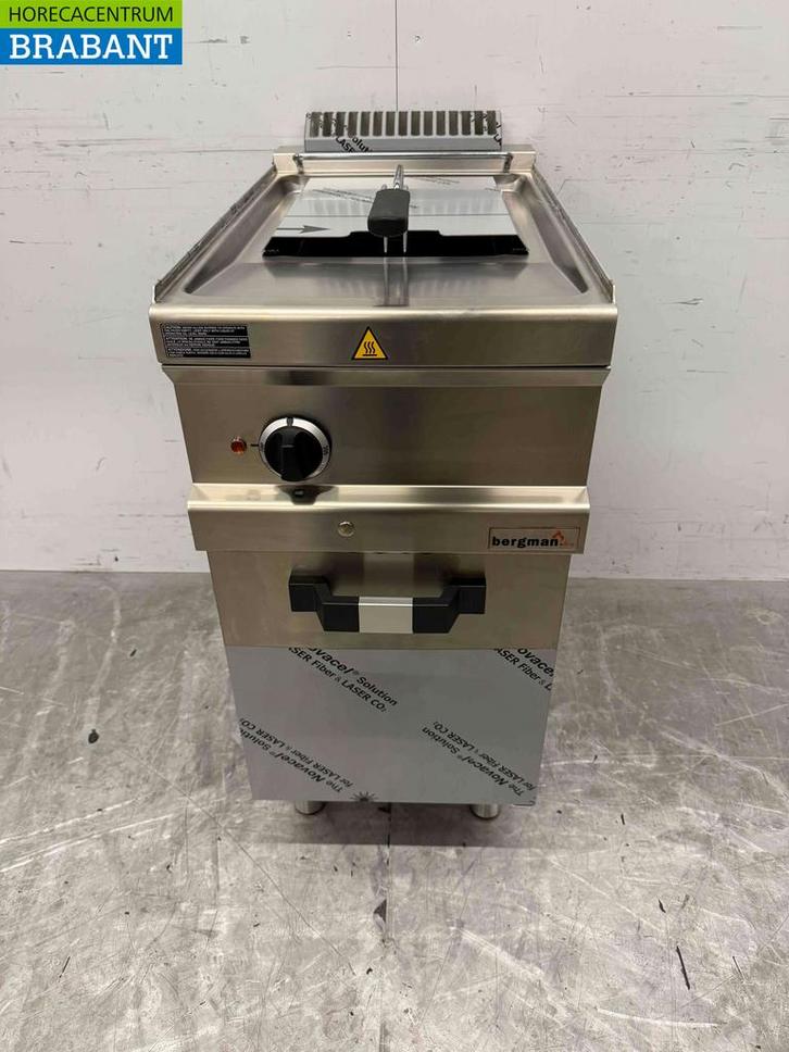 Friteuse MBM en acier inoxydable 15 litres 400V Horeca, Zakelijke goederen, Horeca | Overige, Verzenden