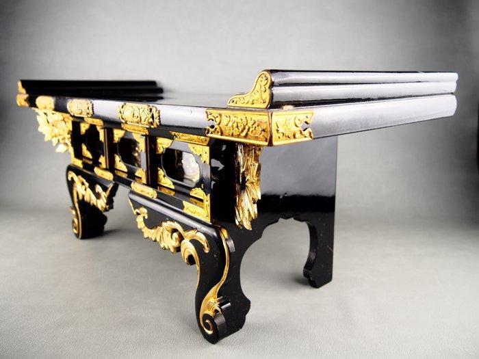 Bijzettafel - Hout, Prachtige sutratafel vooraan bij het, Antiek en Kunst, Antiek | Overige Antiek