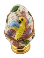 Fabergé ei - Schatkist vol eieren - Verguld, Porselein
