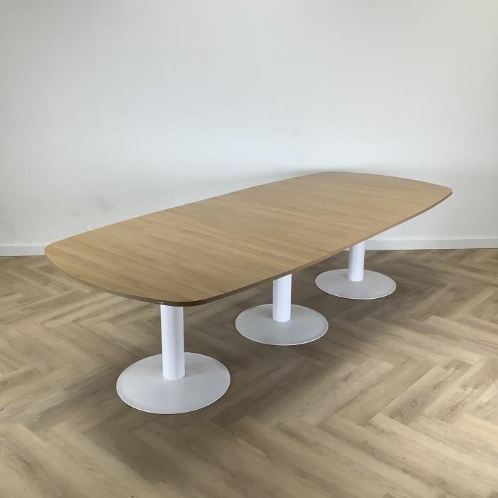 Tweedehands Kinnarps vergadertafel,  280x120 cm, licht, Zakelijke goederen, Kantoor en Winkelinrichting | Kantoormeubilair en Inrichting