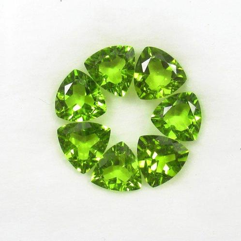 7 pcs  Jaune, Vert Péridot  - 13.21 ct - International, Handtassen en Accessoires, Edelstenen