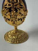 Œuf Fabergé - a king is born - Émail, Plaqué or - édition, Antiek en Kunst