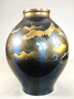 Vase - Bronze, Vase de couleur Tenmoku orné de motifs de, Antiquités & Art