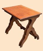 Bijzettafel (2) - Eik - Amsterdamse School, Antiek en Kunst