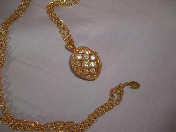 Joan Rivers - Classics collection Fabergé Fly Egg Pendant