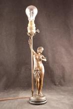 Sculptuur met naakt - Lamp - Composiet, Antiek en Kunst, Antiek | Meubels | Stoelen en Sofa's