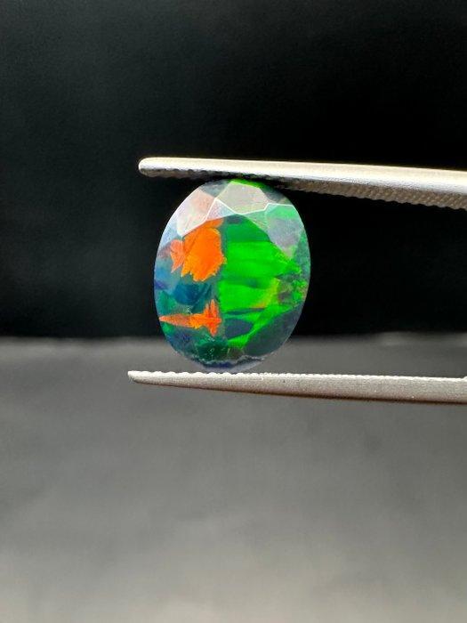 Opaal Cabochon- 0.5 g, Verzamelen, Mineralen en Fossielen
