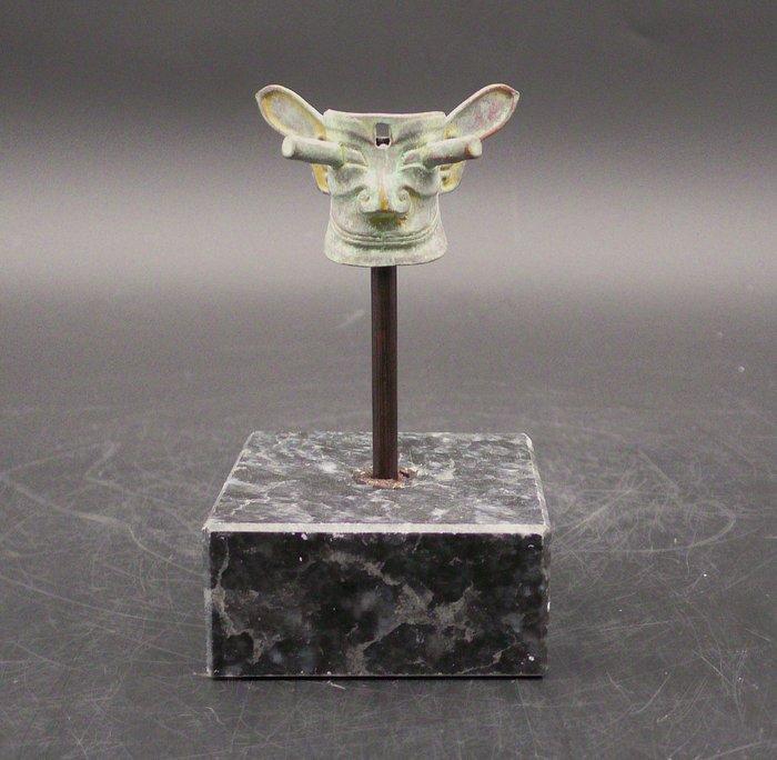 sculptuur, Hongshan Cultuur Bronzen Masker van het type, Antiek en Kunst, Curiosa en Brocante