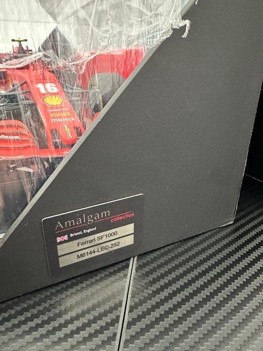 SCUDERIA FERRARI SF1000 AMALGAM 1:18 CHARLES LECLERC -, Hobby en Vrije tijd, Modelauto's | 1:5 tot 1:12