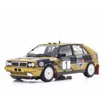 Kyosho 1:18 - Voiture de sport miniature - LANCIA Delta 4WD, Hobby & Loisirs créatifs