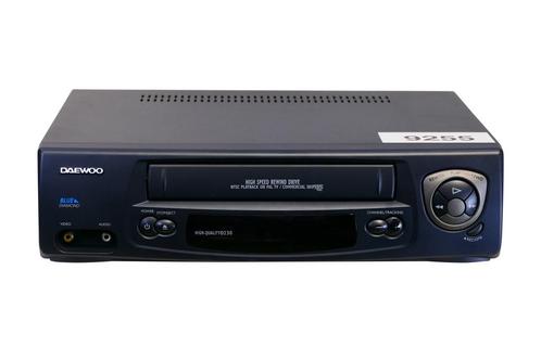 Daewoo Q230 | VHS Videorecorder | NTSC Playback on PAL TV, Audio, Tv en Foto, Videospelers, Verzenden
