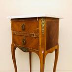 Nachtkastje - Walnoot - chiffonier Franse stijl, Antiek en Kunst