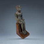 Oud Brons Zittende figuur uit Egyptisch brons van Amon,, Collections
