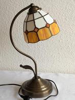 Elegante Tiffany-Stil Touch-Tischlampe mit Glasschirm – 3