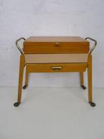 Naaidoos - Hout - Commode garenkast, Antiek en Kunst