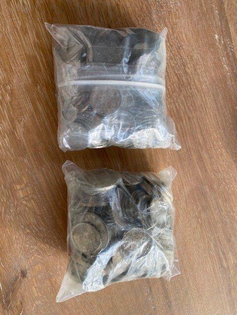 Pays-Bas. 2 zakken met 1 kg netto zilver, totaal 2kg puur, Postzegels en Munten, Munten | Europa | Niet-Euromunten