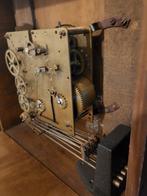 Horloge murale - vedette - Art déco - Acajou - 1920-1930 -