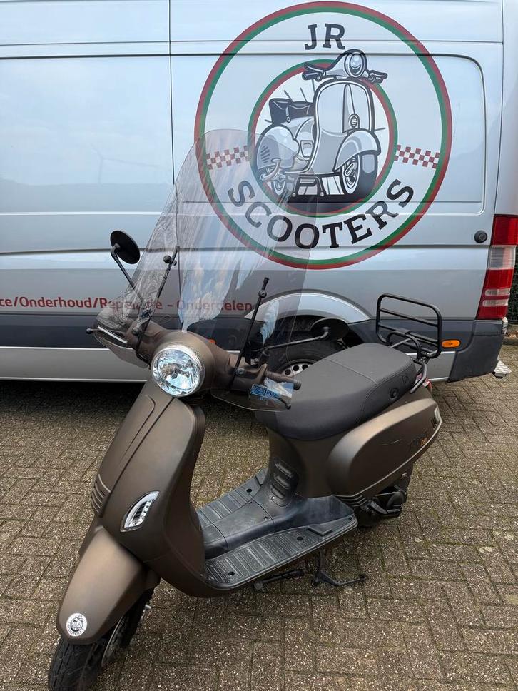 Scooter A-Klasse (Geen Rijbewijs Nodig!), Fietsen en Brommers, Scooters | Overige merken, Zo goed als nieuw, Benzine, Klasse A (25 km/u)