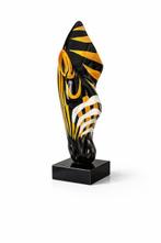 sculptuur, Grote handbeschilderde zebrakop op marmeren