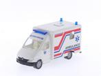 Schaal 1:55 Siku 2020 ambulance #5086 (Automodellen), Ophalen of Verzenden, Zo goed als nieuw