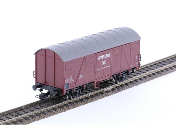 Schaal H0 Roco 47713 gesloten goederenwagen Henschel va..., Hobby en Vrije tijd, Modeltreinen | H0, Gelijkstroom, Analoog, Gebruikt