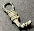 Oud-Romeins Brons Gave sleutel met mooi versierd, Antiek en Kunst
