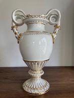 Meissen - Vaas -  Vaas met slangenhandvat  - Porselein, Antiek en Kunst, Antiek | Glaswerk en Kristal