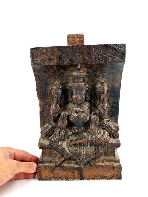 Beeld, Lakshmi - 18th c. - 29.5 cm - Hout, Antiek en Kunst, Kunst | Niet-Westerse kunst