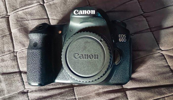 Wijzigingen van Doe voorzichtig schoolbord ② Canon EOS 60D — Fotocamera's Analoog — 2dehands