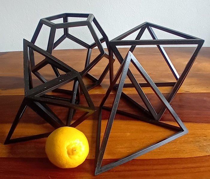 Armillarium - Figures de Platon - Lot de 4 figures de Platon, Antiek en Kunst, Curiosa en Brocante