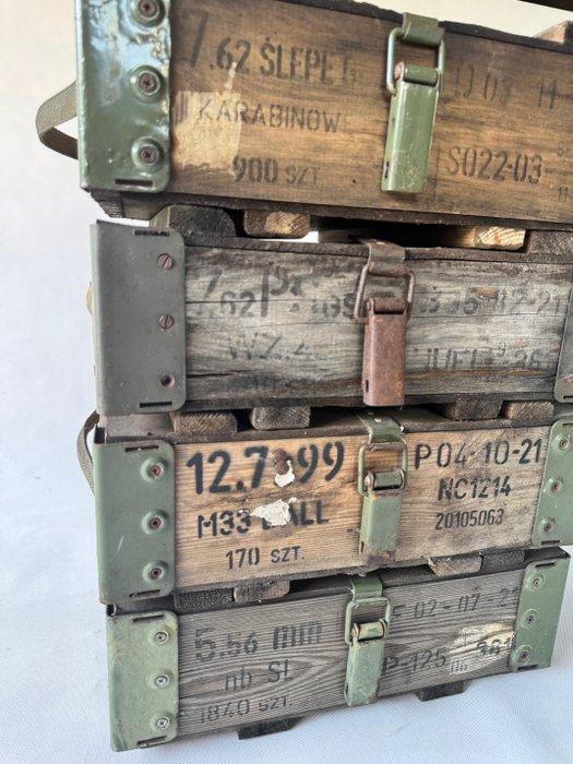 Kist (4) - Militair-industriële dozen - Hout, Staal, Antiek en Kunst, Curiosa en Brocante