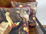 Avifauna Maestosa – Klassieke Schilderstijl met Rode